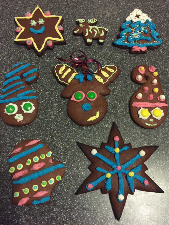 Weihnachtsmotive aus Lebkuchen – Das Heusenstämmchen